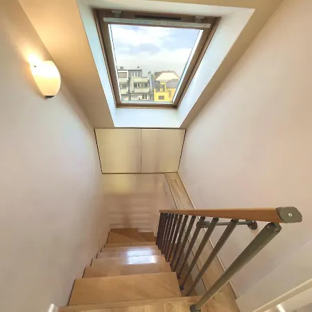 Unique Luxurious Jacuzzi Penthouse Duplex In Center! 2 Baths! Free Parking! Sofia